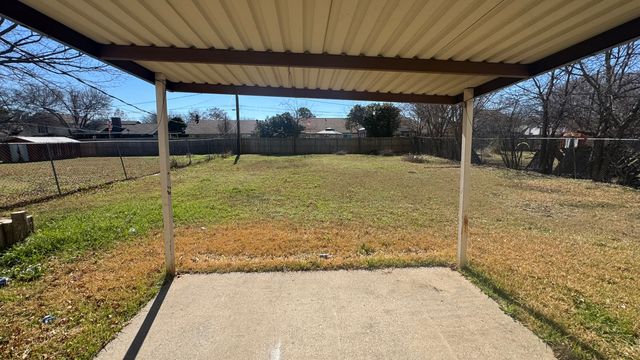 2406 Villanova Street, Arlington, TX 76018