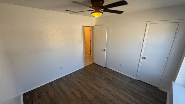 2406 Villanova Street, Arlington, TX 76018