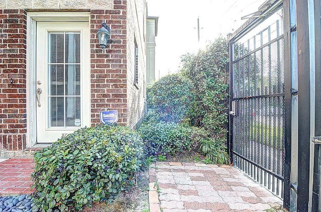 100 Mcgowen Street K, Houston, TX 77006