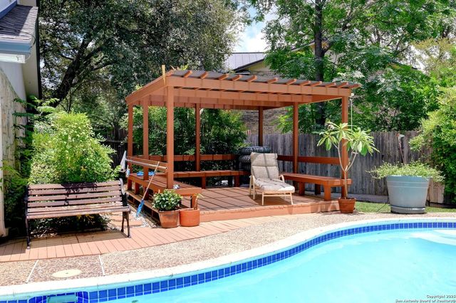 4800 Los Reyes, San Antonio, TX 78233