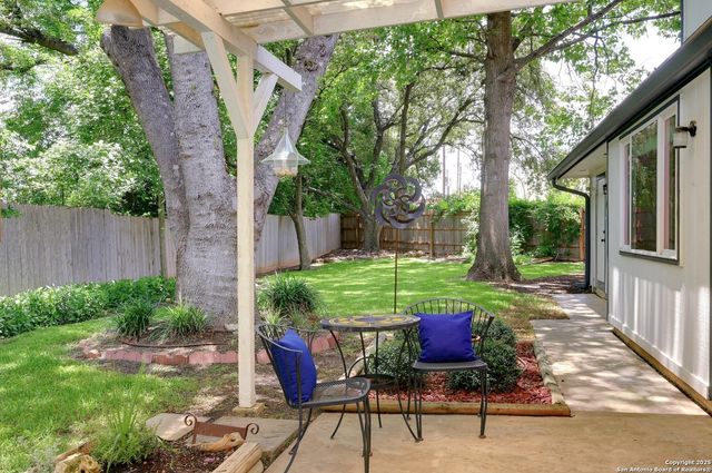 4800 Los Reyes, San Antonio, TX 78233