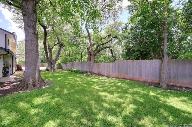 4800 Los Reyes, San Antonio, TX 78233