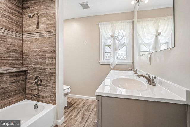 421 PROSSER AVE, Williamstown, NJ 08094