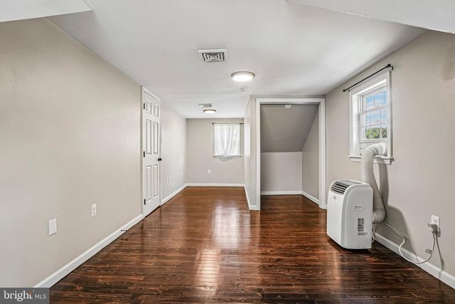 421 PROSSER AVE, Williamstown, NJ 08094