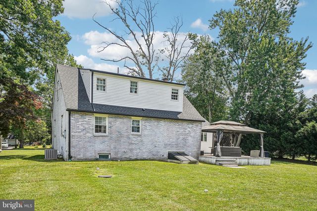421 PROSSER AVE, Williamstown, NJ 08094