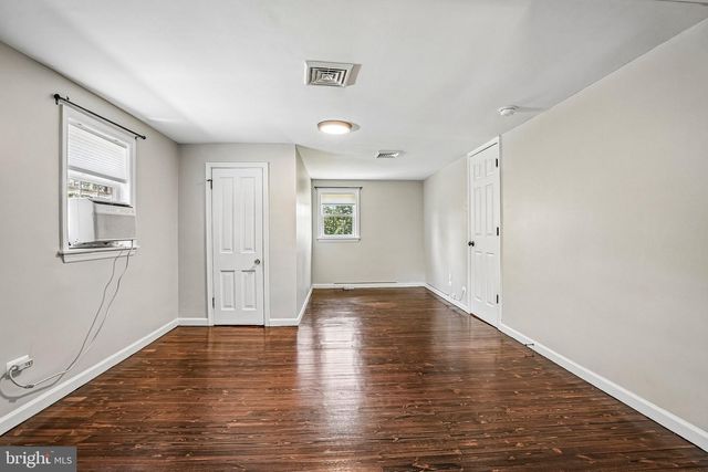 421 PROSSER AVE, Williamstown, NJ 08094