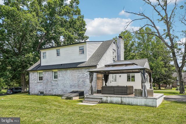 421 PROSSER AVE, Williamstown, NJ 08094