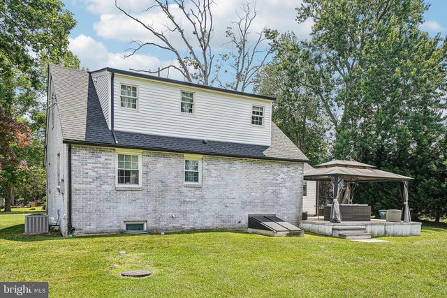 421 PROSSER AVE, Williamstown, NJ 08094