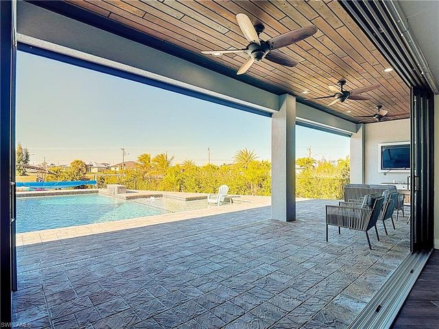 3900 Gulfstream PKWY, Cape Coral, FL 33993