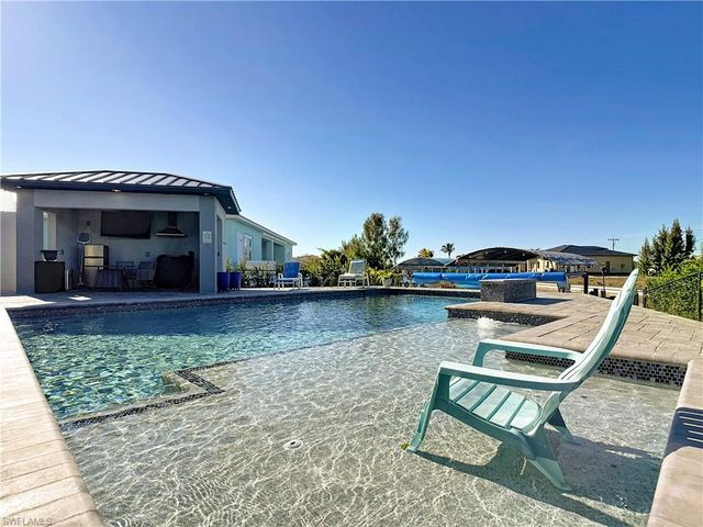 3900 Gulfstream PKWY, Cape Coral, FL 33993