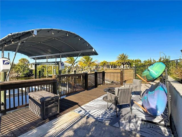 3900 Gulfstream PKWY, Cape Coral, FL 33993