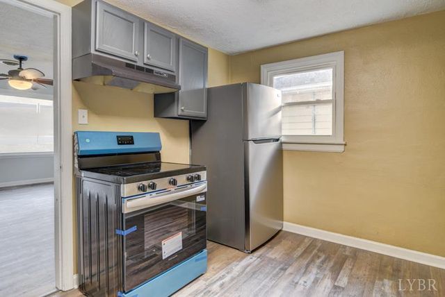 1909 Cleveland Avenue, Lynchburg, VA 24503