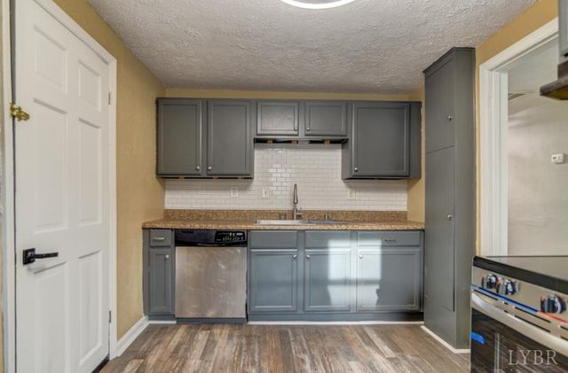 1909 Cleveland Avenue, Lynchburg, VA 24503