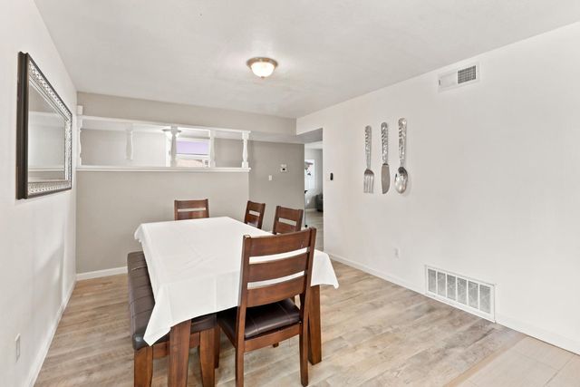 1191 Syracuse Way, Sacramento, CA 95833