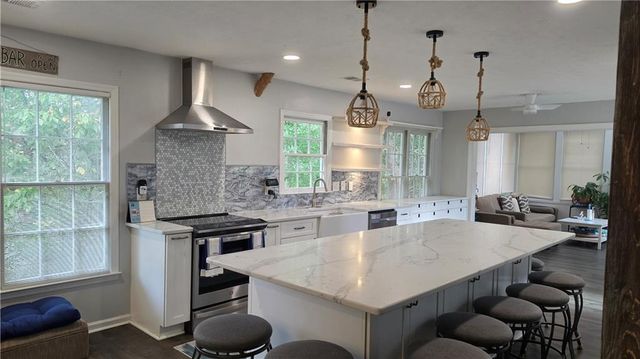 1475 Yorktown Drive, Lawrenceville, GA 30043