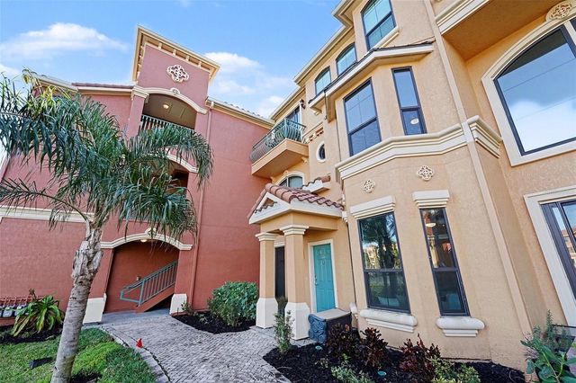 2746 VIA TIVOLI 115B, Clearwater, FL 33764