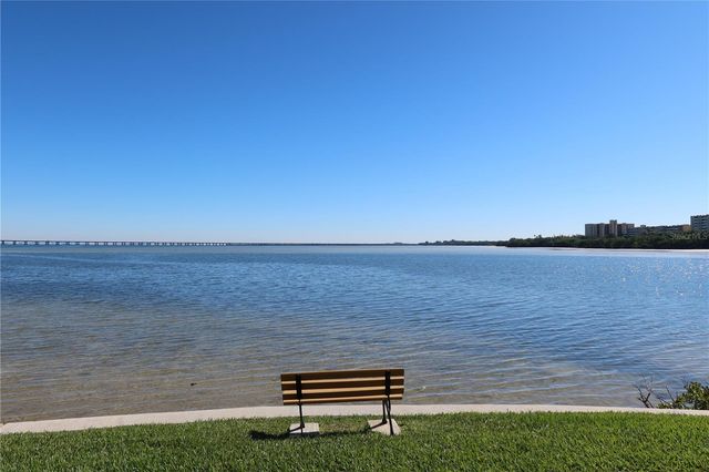 2746 VIA TIVOLI 115B, Clearwater, FL 33764