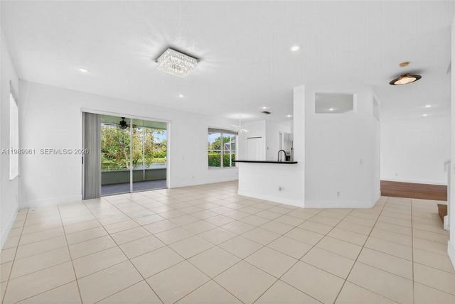 9535 Fox Trot Ln, Boca Raton, FL 33496
