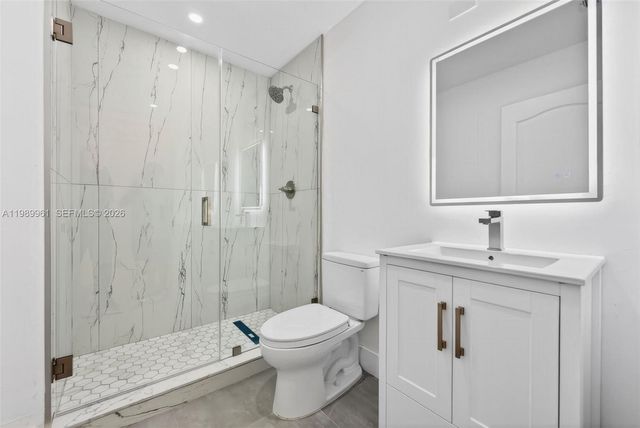 9535 Fox Trot Ln, Boca Raton, FL 33496