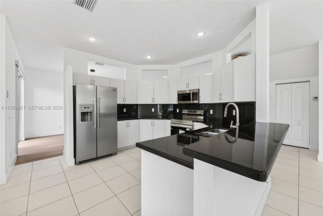 9535 Fox Trot Ln, Boca Raton, FL 33496