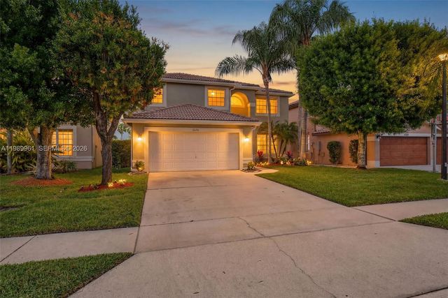 9535 Fox Trot Ln, Boca Raton, FL 33496