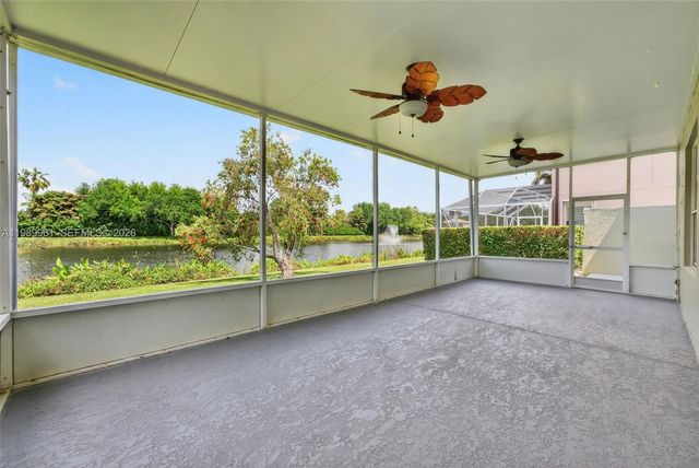 9535 Fox Trot Ln, Boca Raton, FL 33496