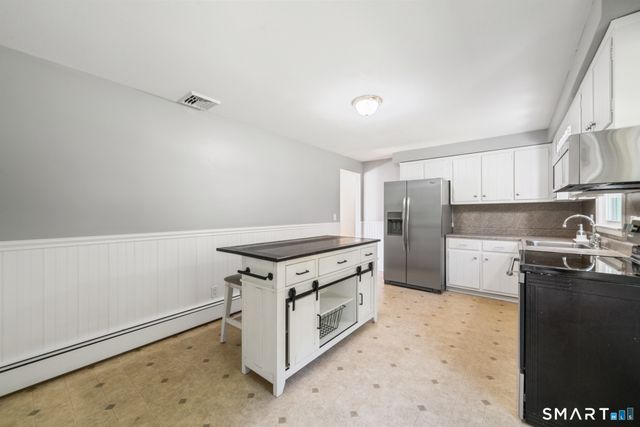 12 Meadow Lane, Prospect, CT 06712