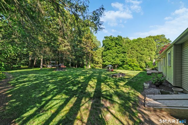 12 Meadow Lane, Prospect, CT 06712