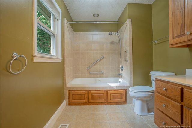 1315 Yaupon Drive, Eastover, NC 28312