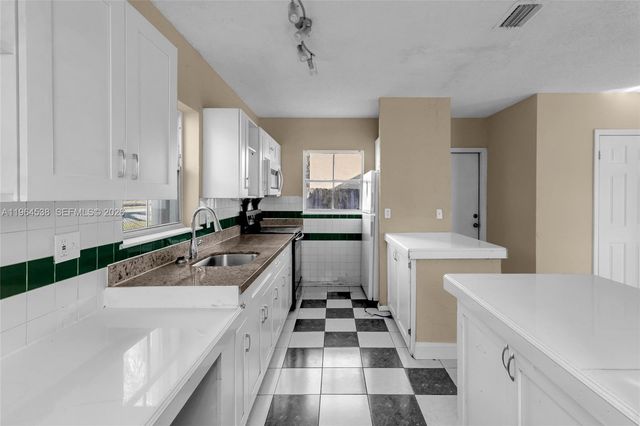 27100 SW 121st Ct 0, Homestead, FL 33032