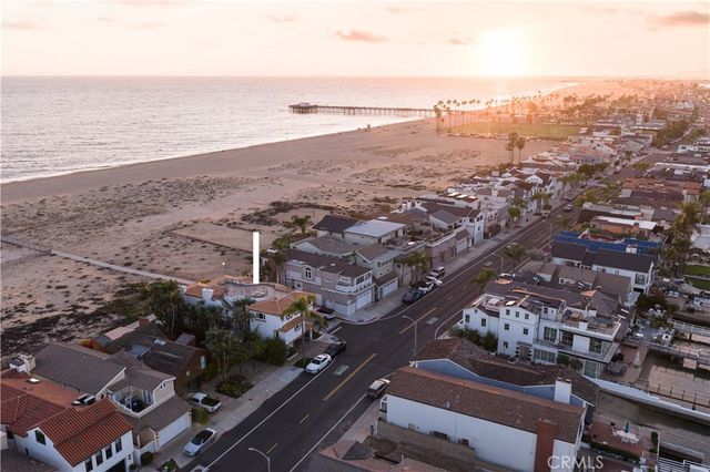1201 E Balboa, Newport Beach, CA 92661