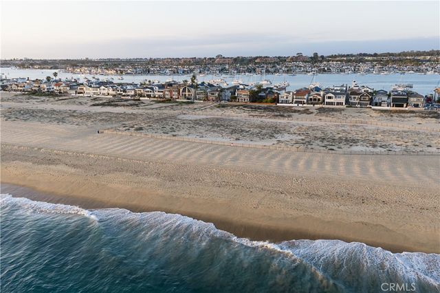 1201 E Balboa, Newport Beach, CA 92661