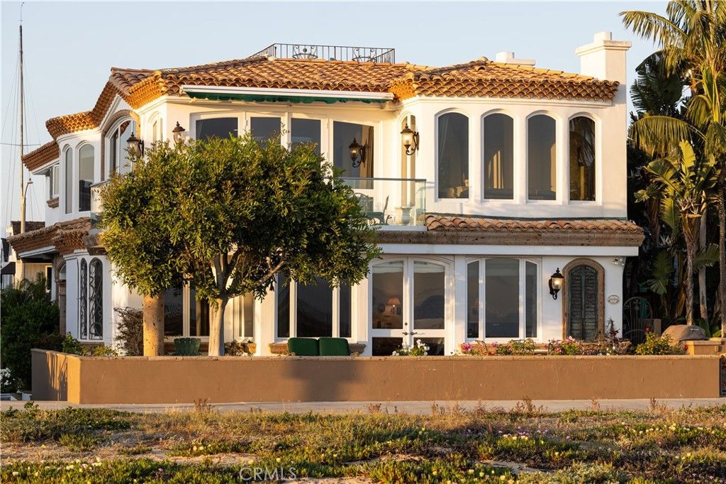 1201 E Balboa, Newport Beach, CA 92661