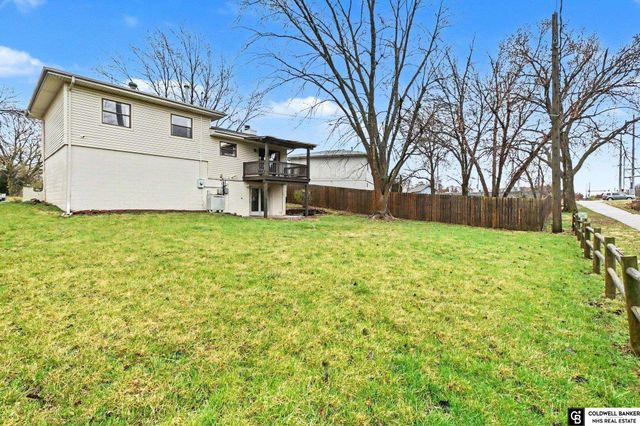 2104 N 143 Avenue, Omaha, NE 68164