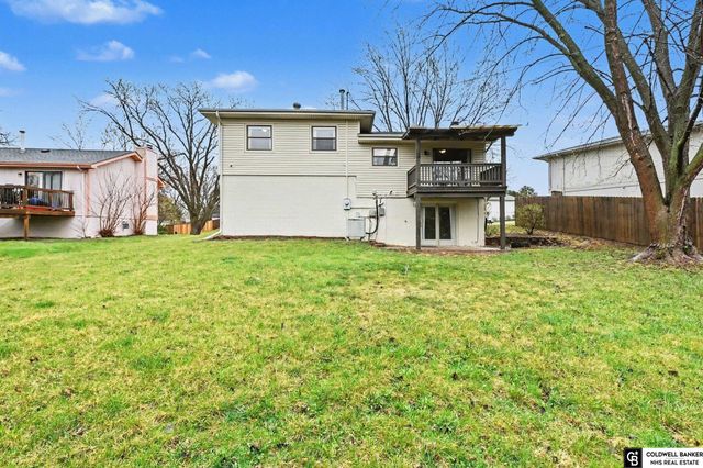 2104 N 143 Avenue, Omaha, NE 68164