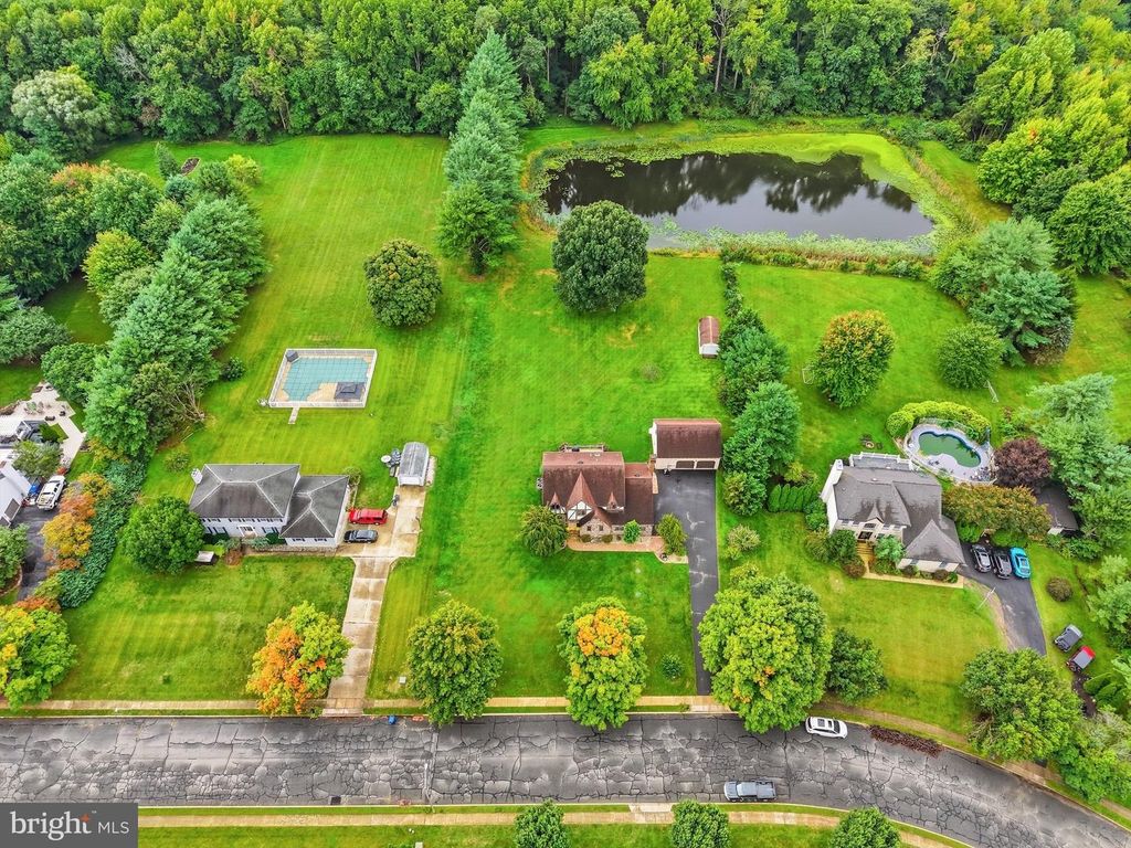 28 S HOCKEY DR, Columbus, NJ 08022 — photo 4