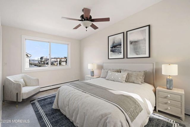 11 Cheerful Place, Highlands, NJ 07732