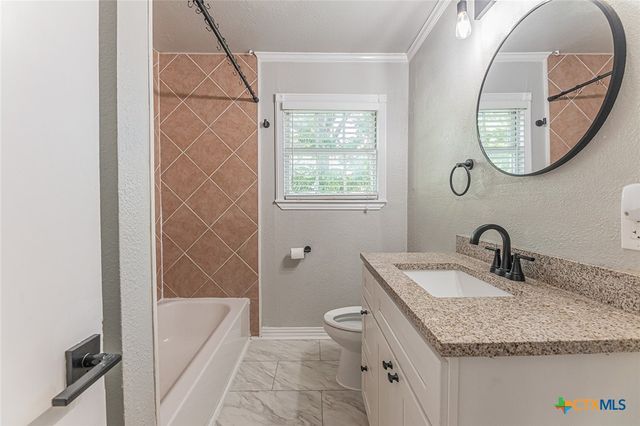 1020 N 15th Street, Temple, TX 76501