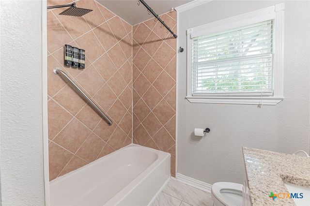1020 N 15th Street, Temple, TX 76501