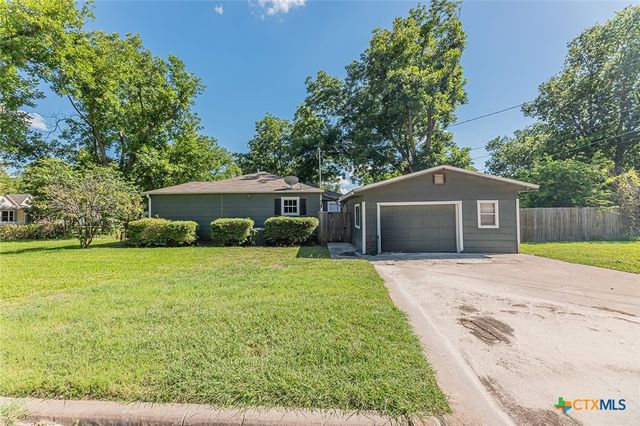 1020 N 15th Street, Temple, TX 76501