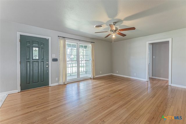 1020 N 15th Street, Temple, TX 76501