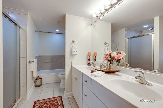 7450 Lincoln Avenue 501, Skokie, IL 60076