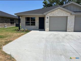 343 Arnold Drive B, Belton, TX 76513