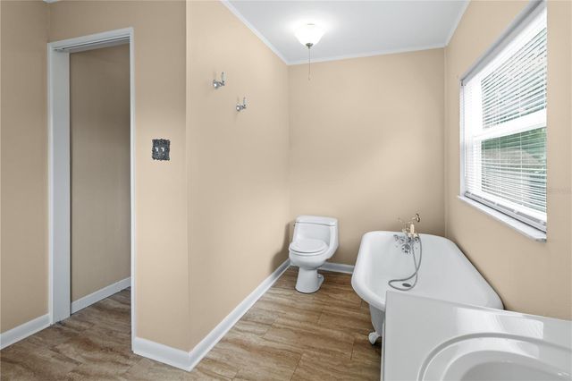 907 N CLARK STREET, Plant City, FL 33563