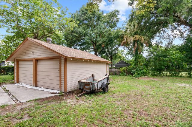 907 N CLARK STREET, Plant City, FL 33563