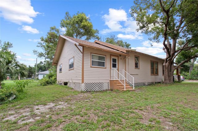 907 N CLARK STREET, Plant City, FL 33563