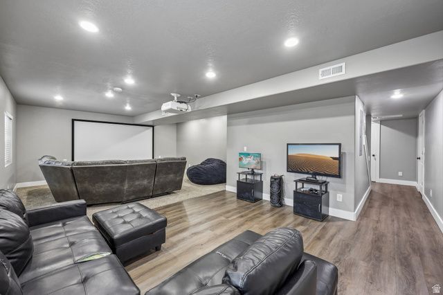 5129 S 3450 W, Roy, UT 84067