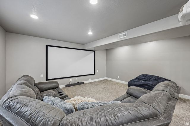 5129 S 3450 W, Roy, UT 84067