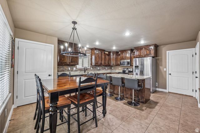 5129 S 3450 W, Roy, UT 84067