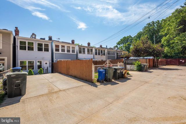 2316 2ND ST NE, Washington, DC 20002